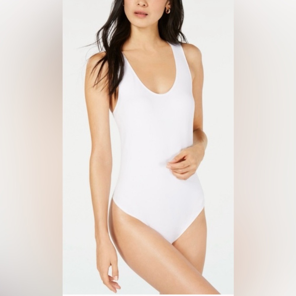 bar lll Seamless Scoop-Neck Thong Bodysuit, Created for Macy's Womens Sz M NWOT